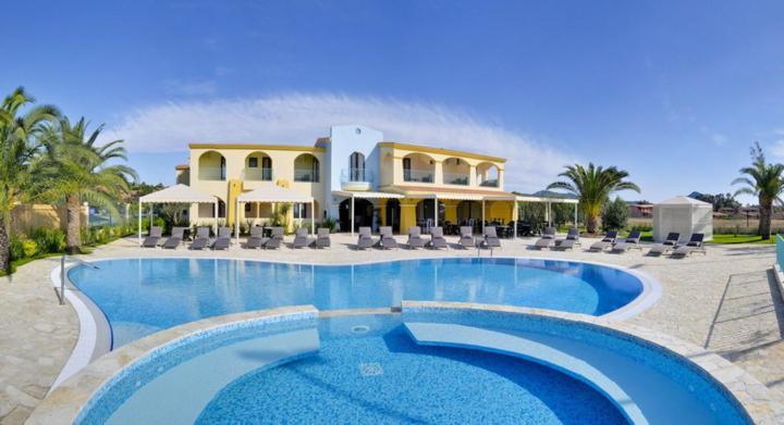 Hotel Ristorante Il Vascello Costa Rei Bagian luar foto